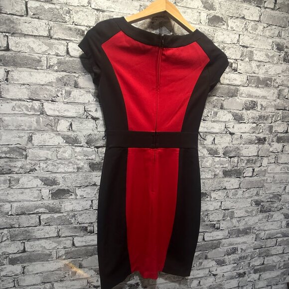 EUC BCX Black & Red Short Sleeve Midi Dress Size 0 - Picture 7 of 16